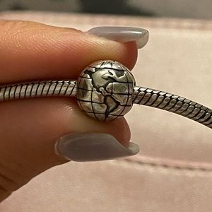 Globe Pandora Clip Charm!